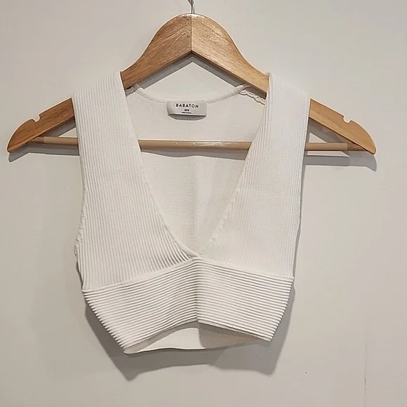 P.18 Aritzia Babaton Knit White V Neck Tank size 2XS - Picture 1 of 4